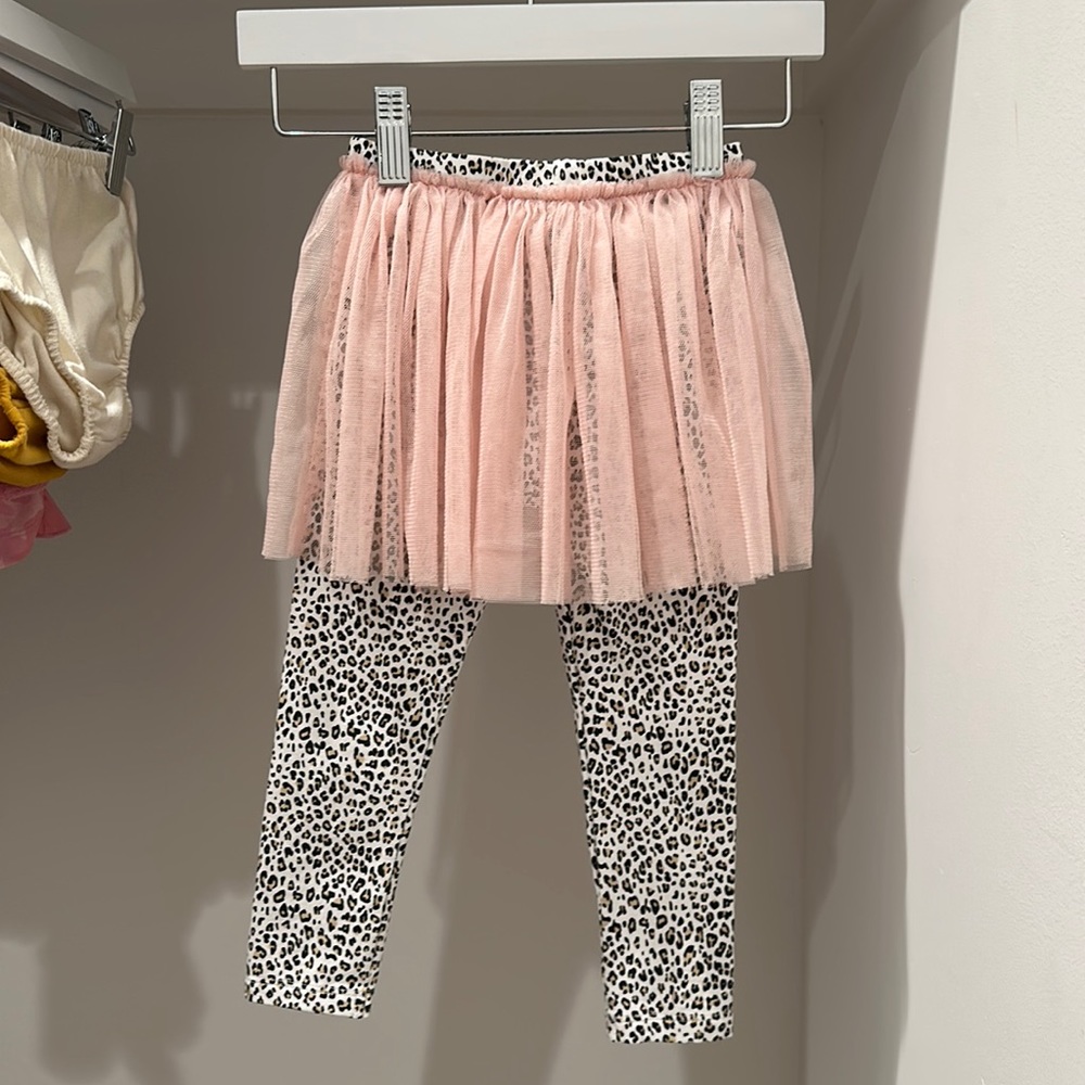 MINICLASIX leopard leggings with tutu skirt size 24 months